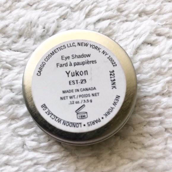 Yukon Eyeshadow Tin - Picture 3 of 3